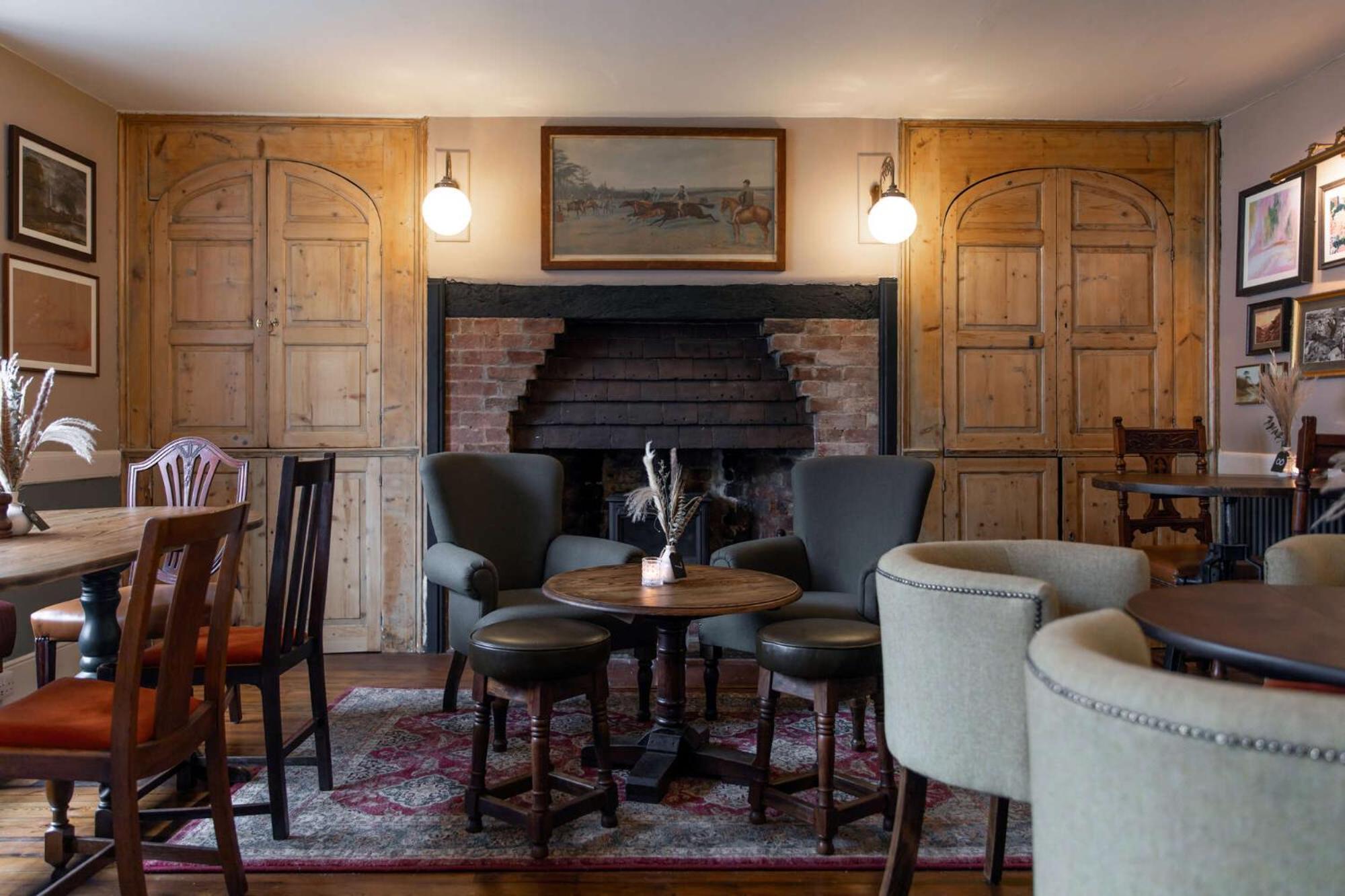 The Lamb Inn Hindon Экстерьер фото