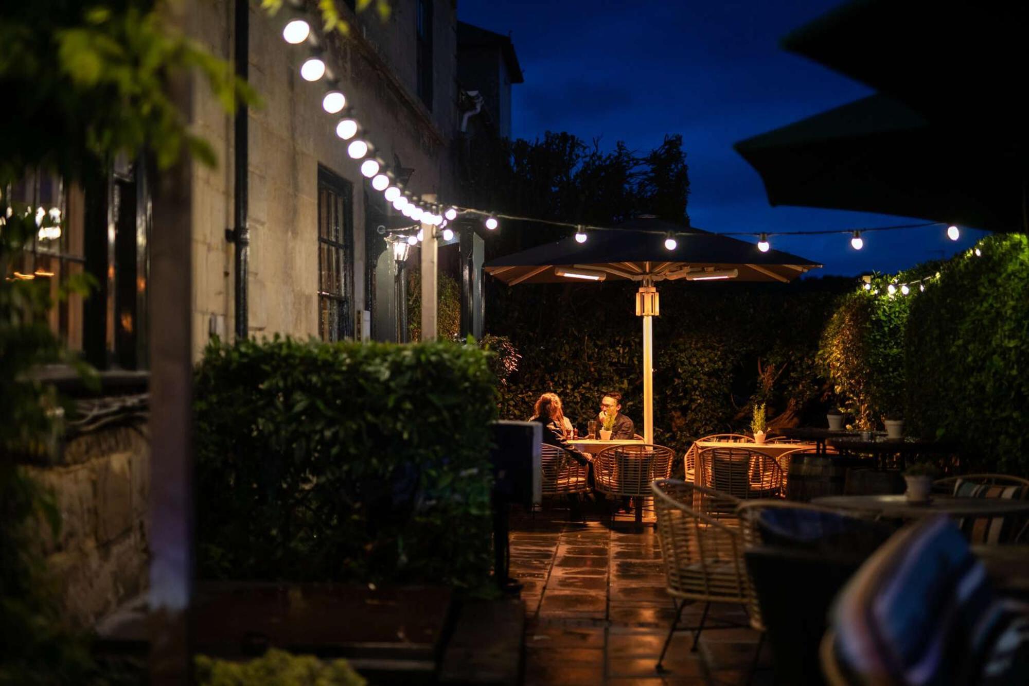 The Lamb Inn Hindon Экстерьер фото